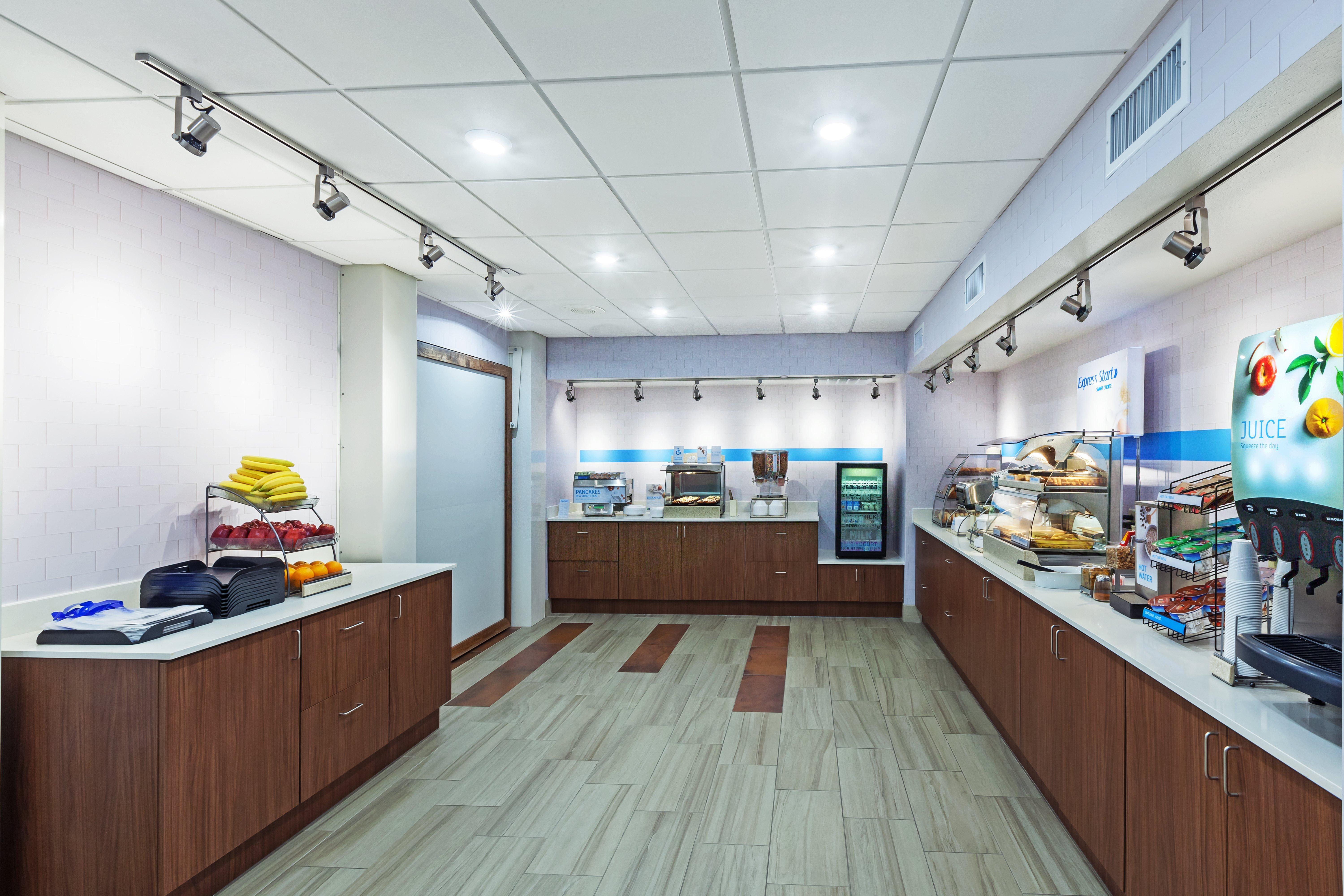 Holiday Inn Express Hotel & Suites Dallas Lewisville By Ihg Buitenkant foto