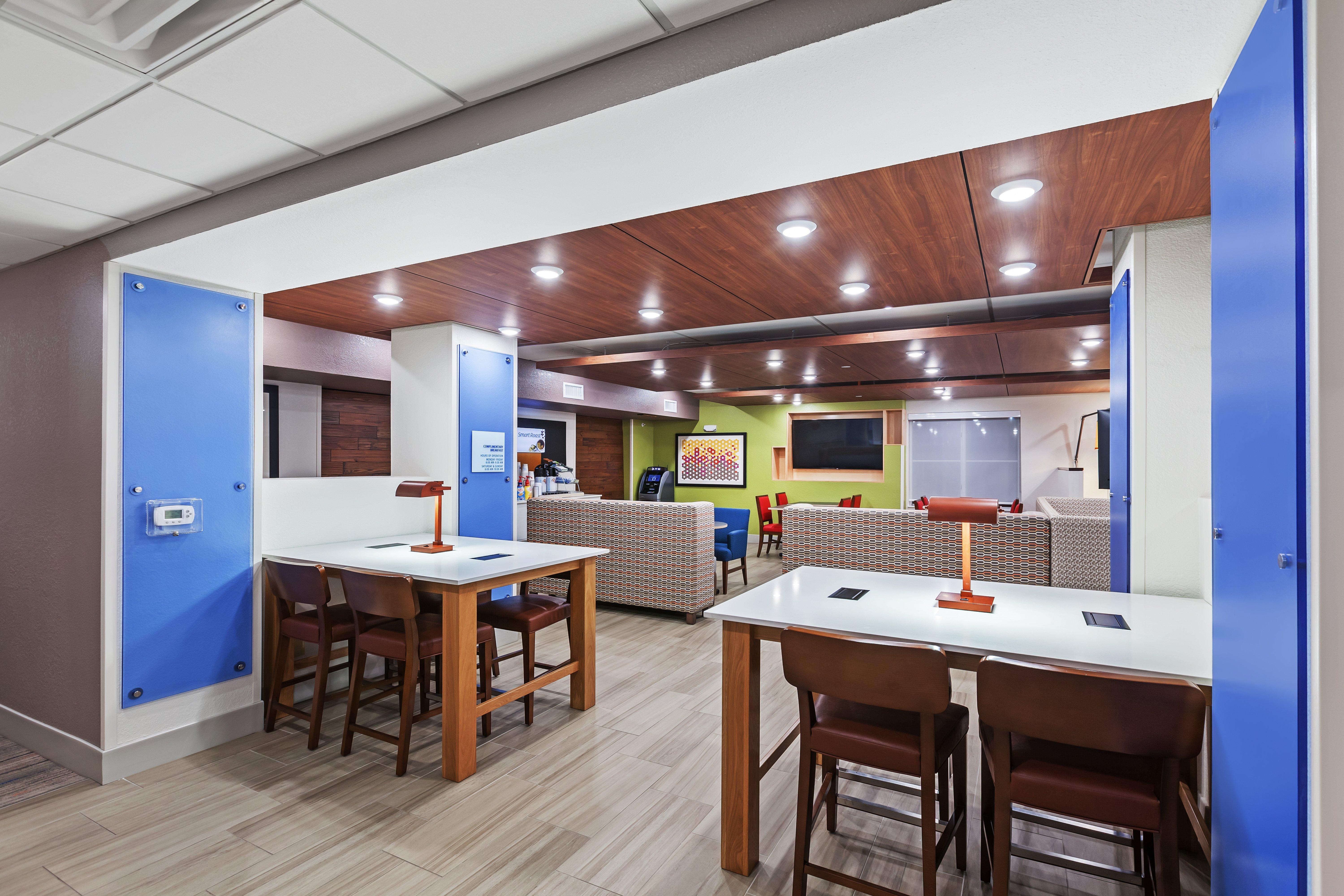 Holiday Inn Express Hotel & Suites Dallas Lewisville By Ihg Buitenkant foto