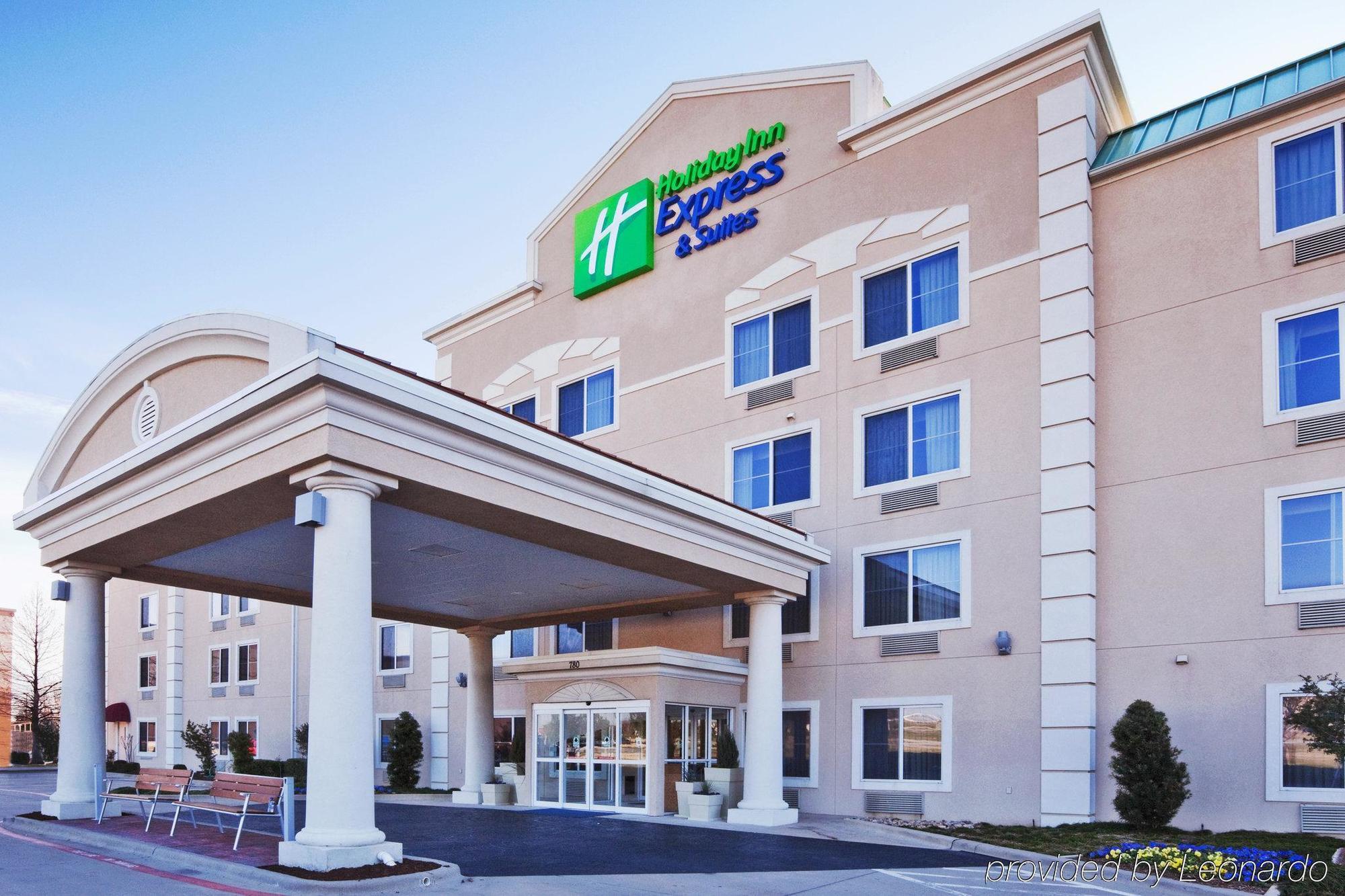 Holiday Inn Express Hotel & Suites Dallas Lewisville By Ihg Buitenkant foto